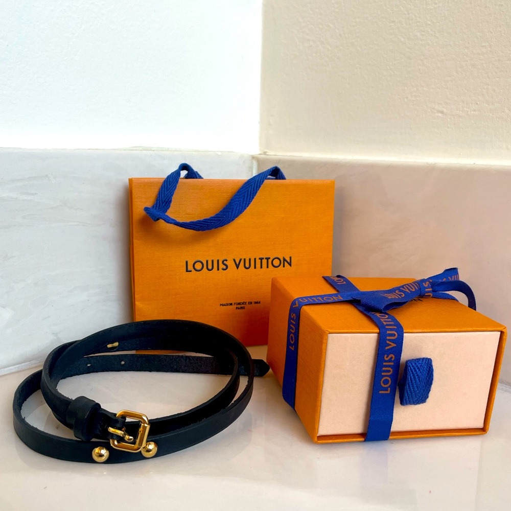 Louis Vuitton Women’s Uniformes Uniform Black Leather Adjustable Belt size 80
